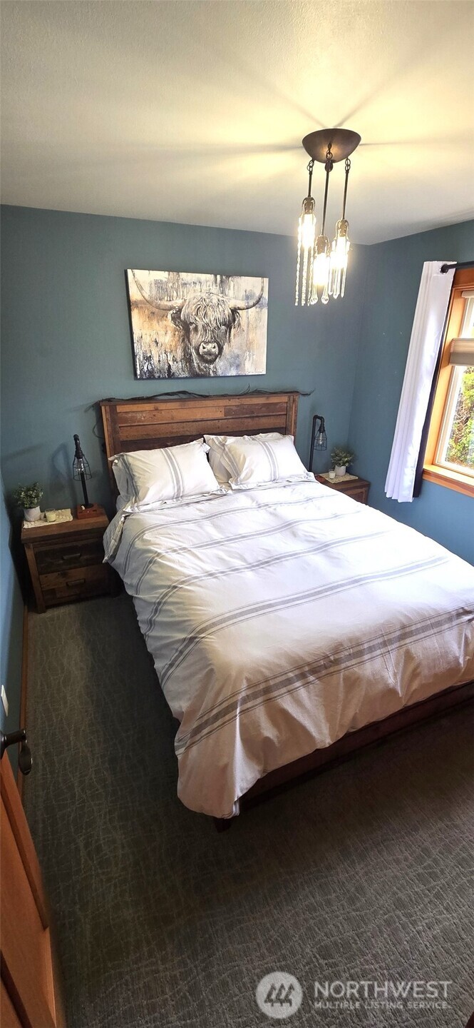 8145 Chehalis Road , Blaine, WA 98230