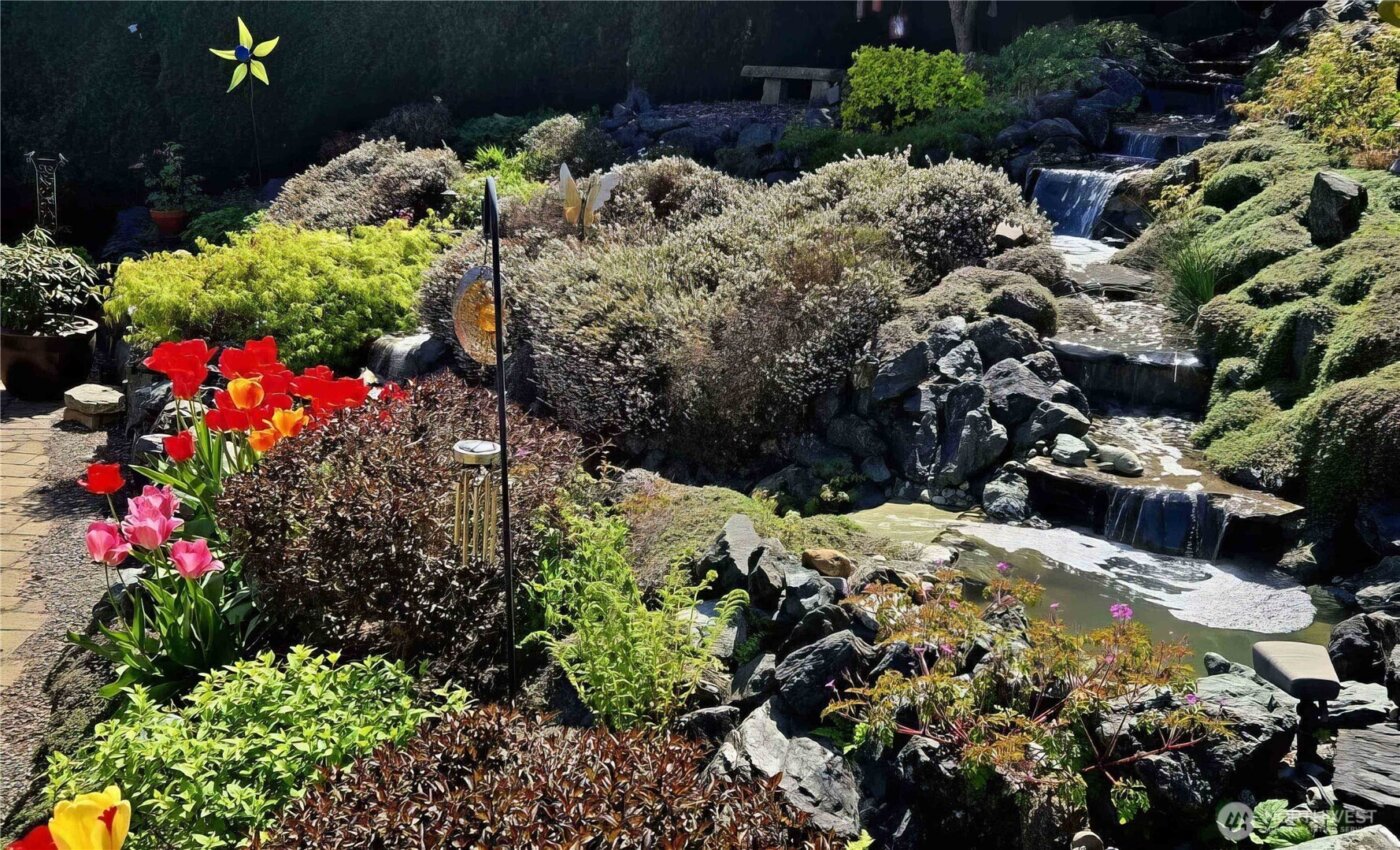 8145 Chehalis Road , Blaine, WA 98230