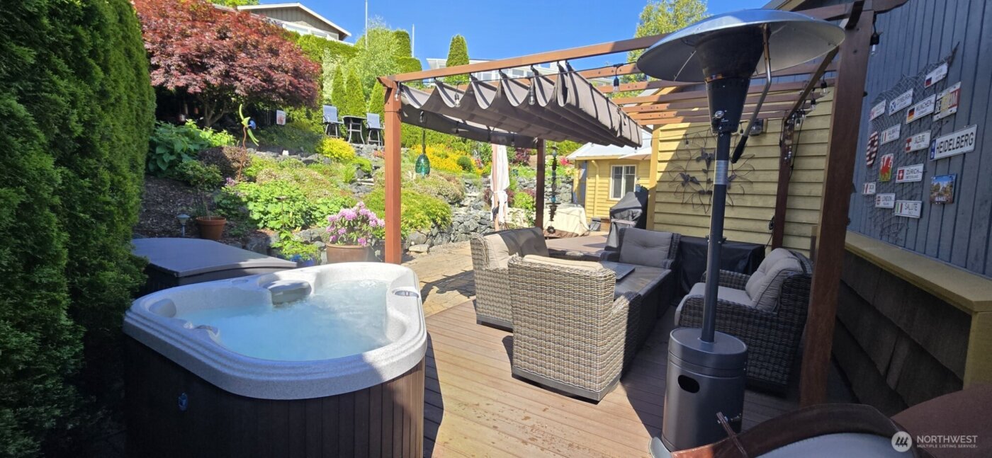 8145 Chehalis Road , Blaine, WA 98230