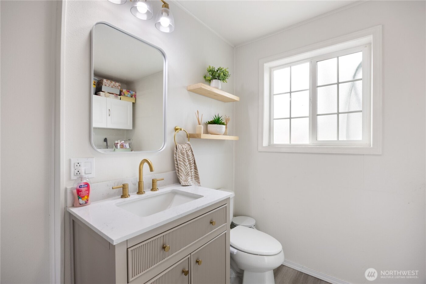 723 Lynn Street , Wenatchee, WA 98801