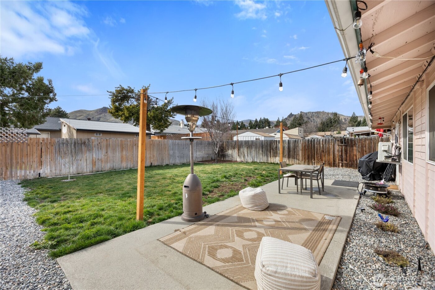 723 Lynn Street , Wenatchee, WA 98801