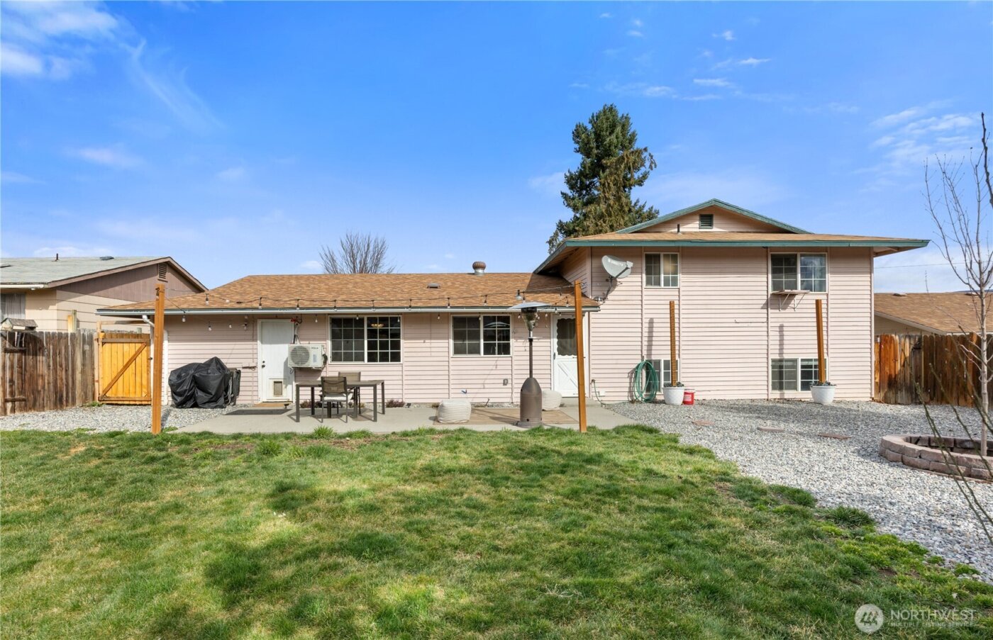 723 Lynn Street , Wenatchee, WA 98801