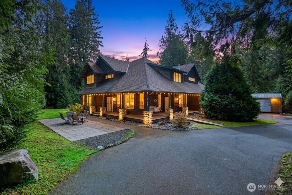7139 NE Dolphin Drive , Bainbridge Island, WA 98110