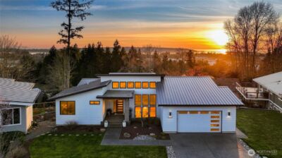 9687 Crest Drive , Blaine, WA 98230