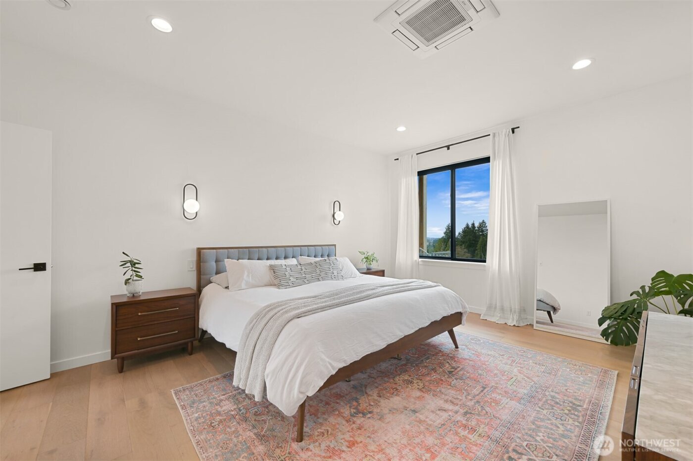 9687 Crest Drive , Blaine, WA 98230