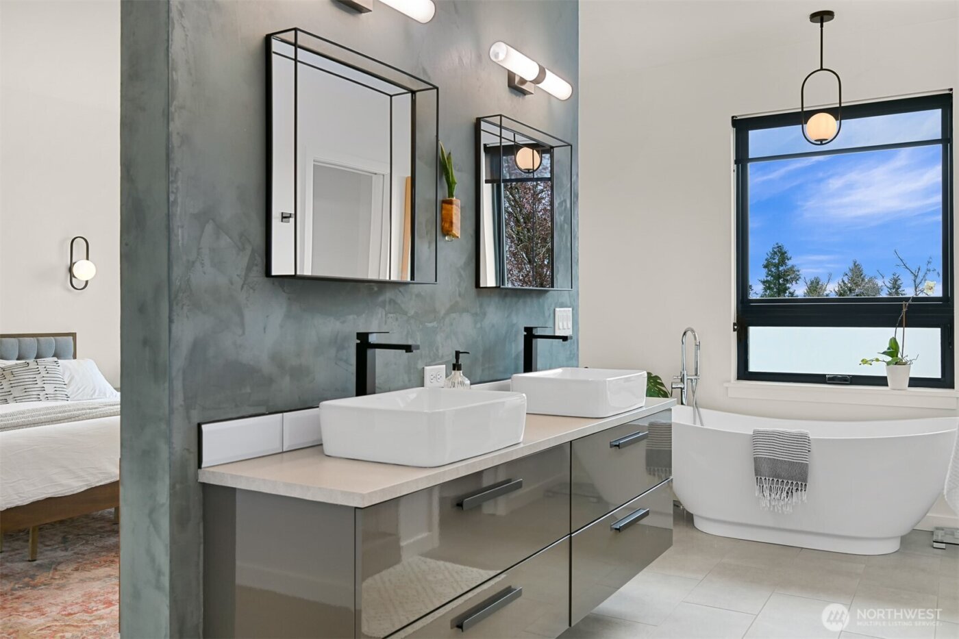 9687 Crest Drive , Blaine, WA 98230