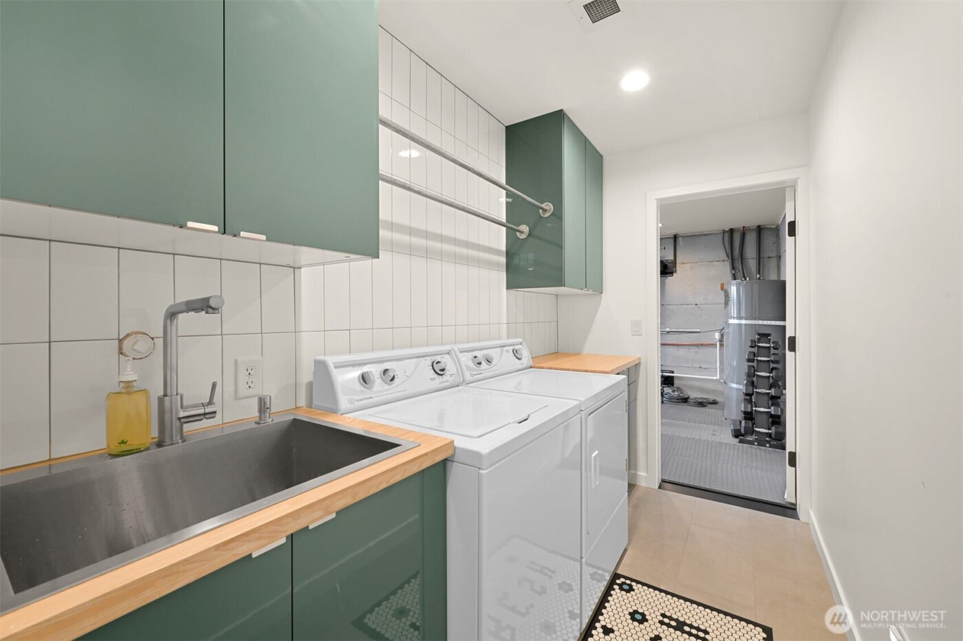 9687 Crest Drive , Blaine, WA 98230