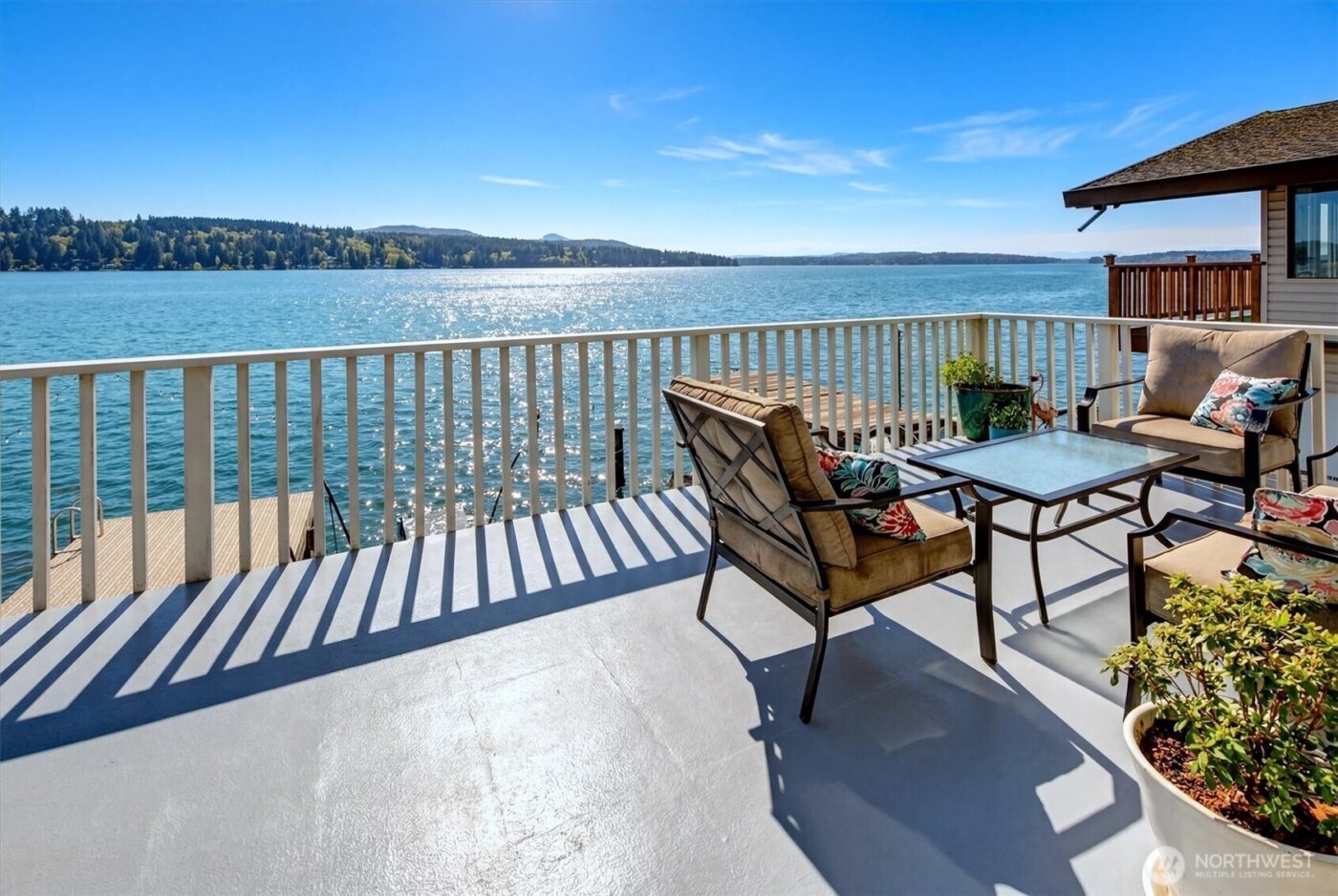 11262 Riviera Place NE, Seattle, WA 98125-5959