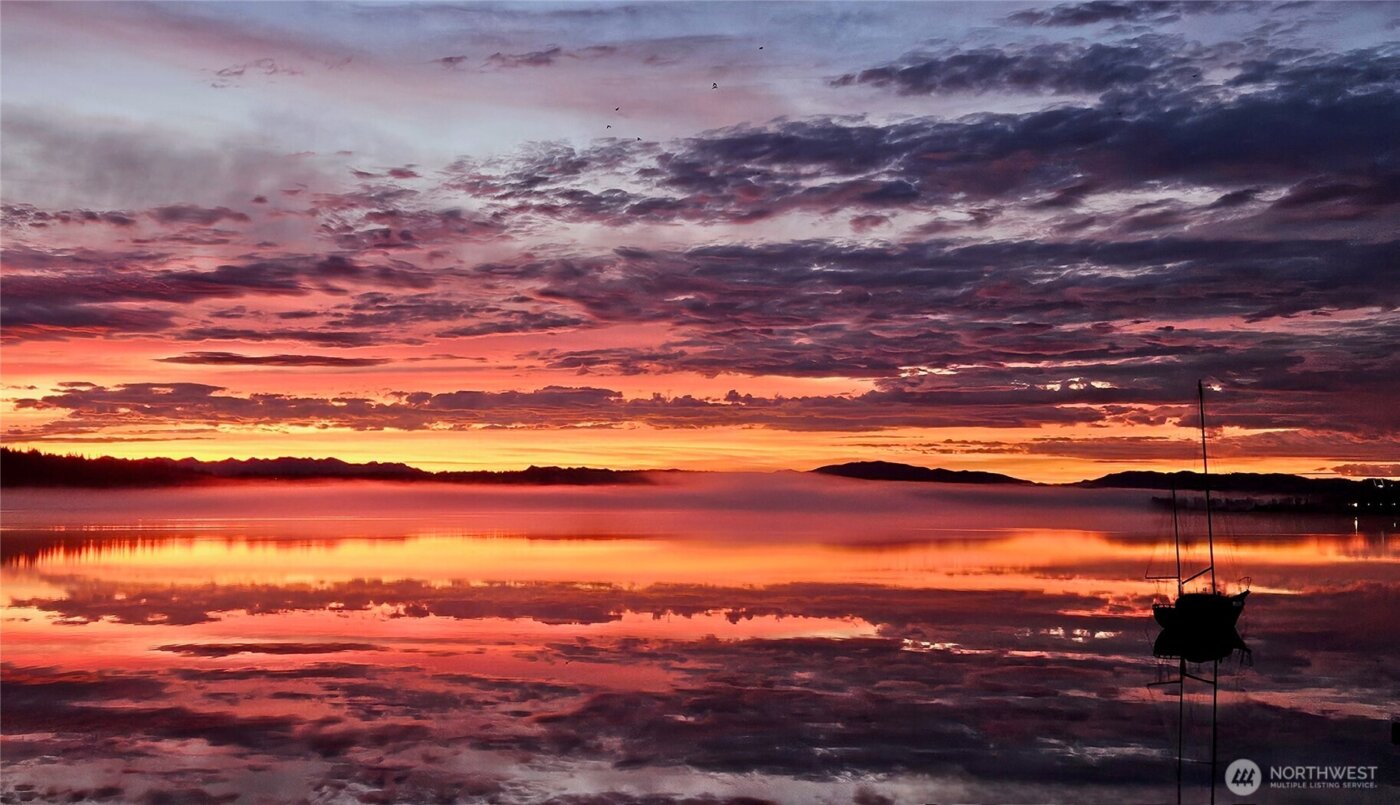 11262 Riviera Place NE, Seattle, WA 98125-5959