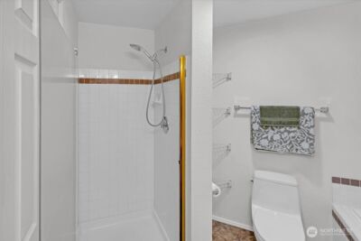 8653 Avondale Rd NE #D208, Redmond, WA 98052 - Photo 20