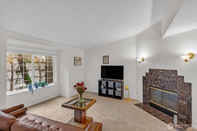8653 Avondale Rd NE #D208, Redmond, WA 98052 - Photo 4