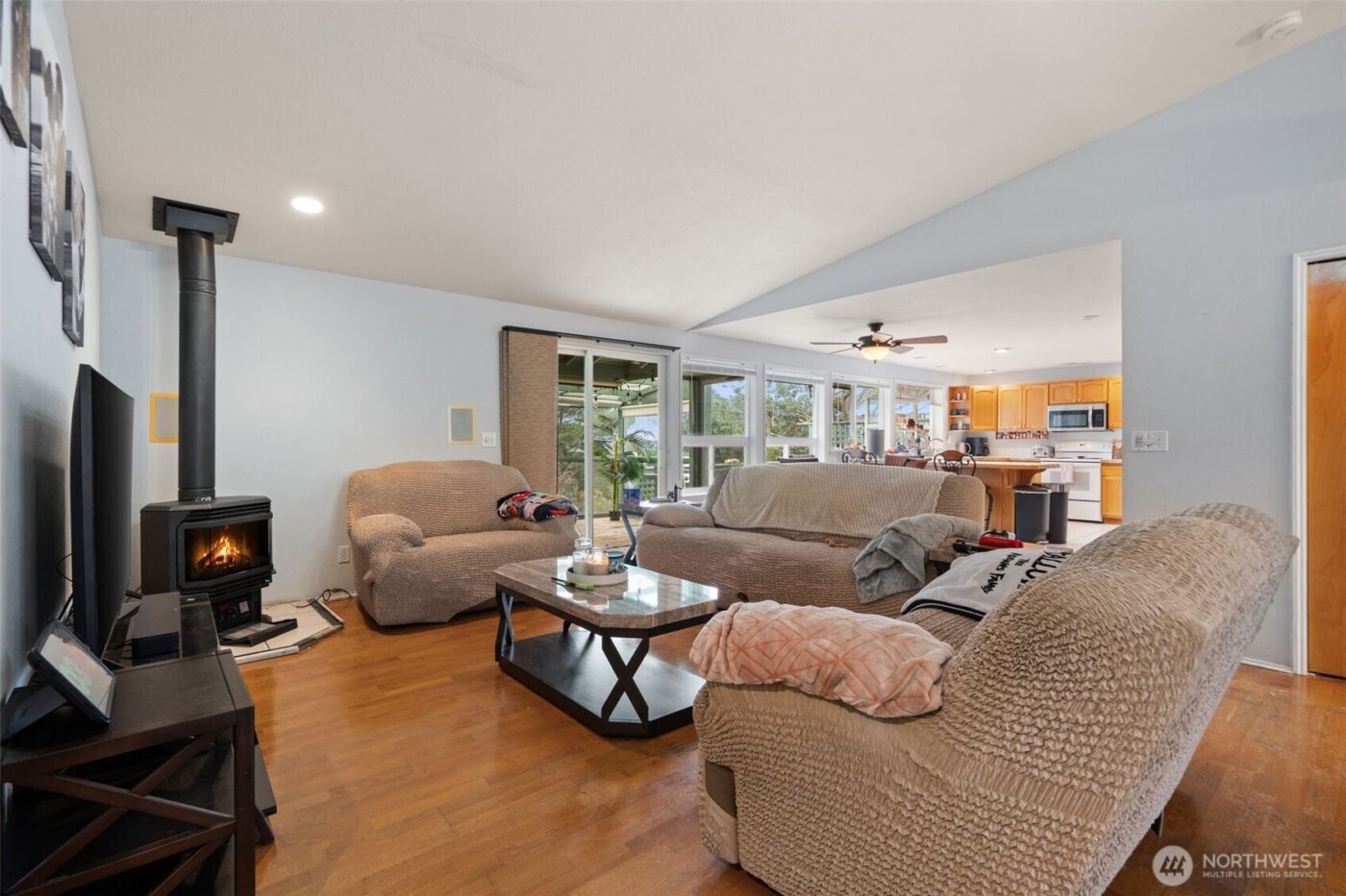 37399 Buck Road NE, Hansville, WA 98340