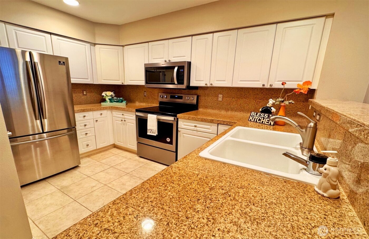 2220 132nd Avenue SE #A213, Bellevue, WA 98005