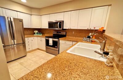 2220 132nd Avenue SE #A213, Bellevue, WA 98005 - Photo 14
