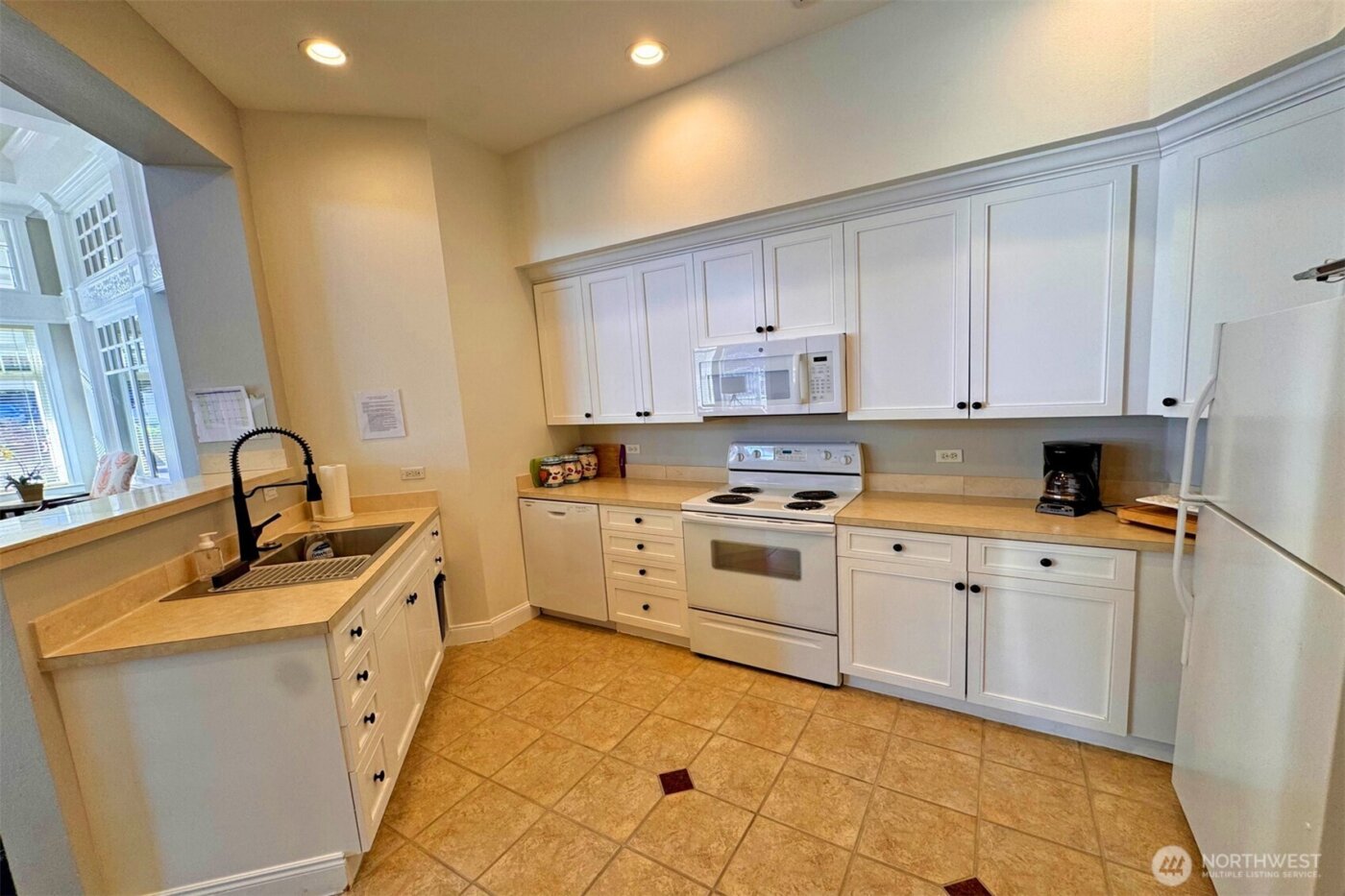 2220 132nd Avenue SE #A213, Bellevue, WA 98005