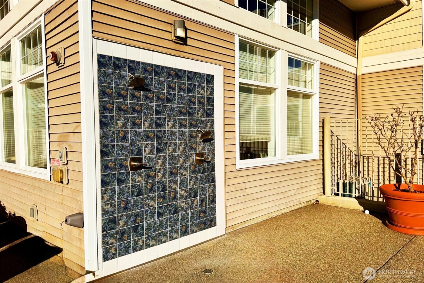 2220 132nd Avenue SE #A213, Bellevue, WA 98005