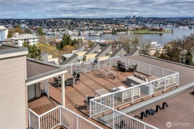 559 McGraw Street #201, Seattle, WA 98109 - Photo 21