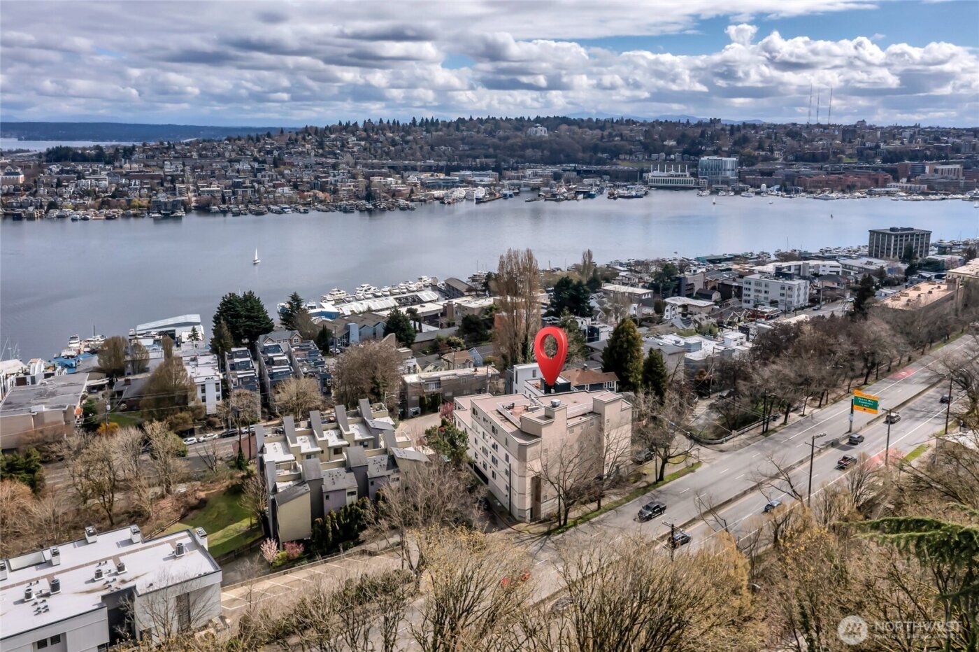 559 McGraw Street #201, Seattle, WA 98109