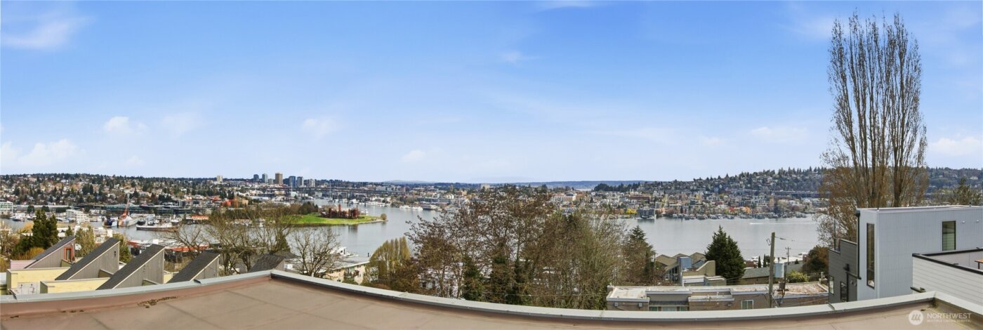 559 McGraw Street #201, Seattle, WA 98109