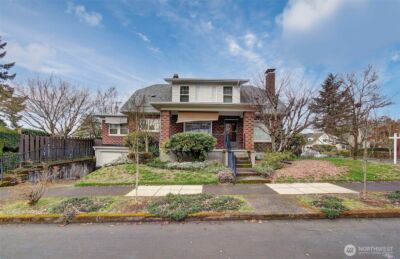 2814 Washington Street , Vancouver, WA 98660