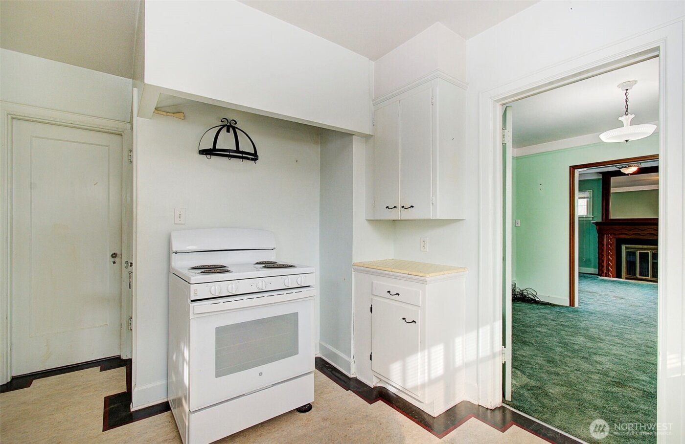 2814 Washington Street , Vancouver, WA 98660