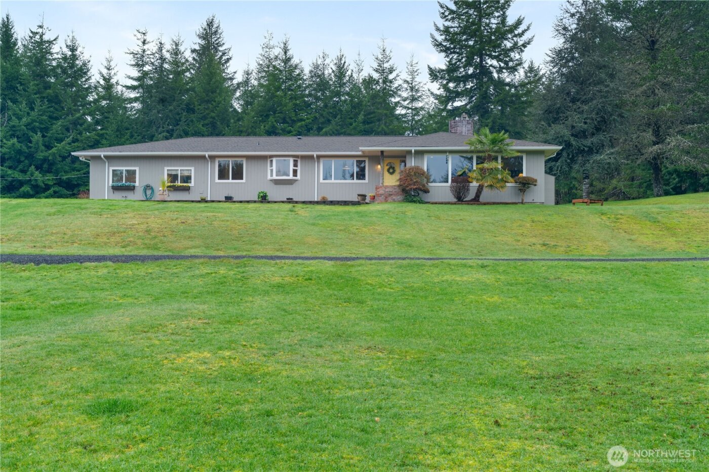 245 Joe Rocky Road , Raymond, WA 98577