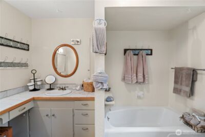 245 Joe Rocky Road , Raymond, WA 98577 - Photo 15