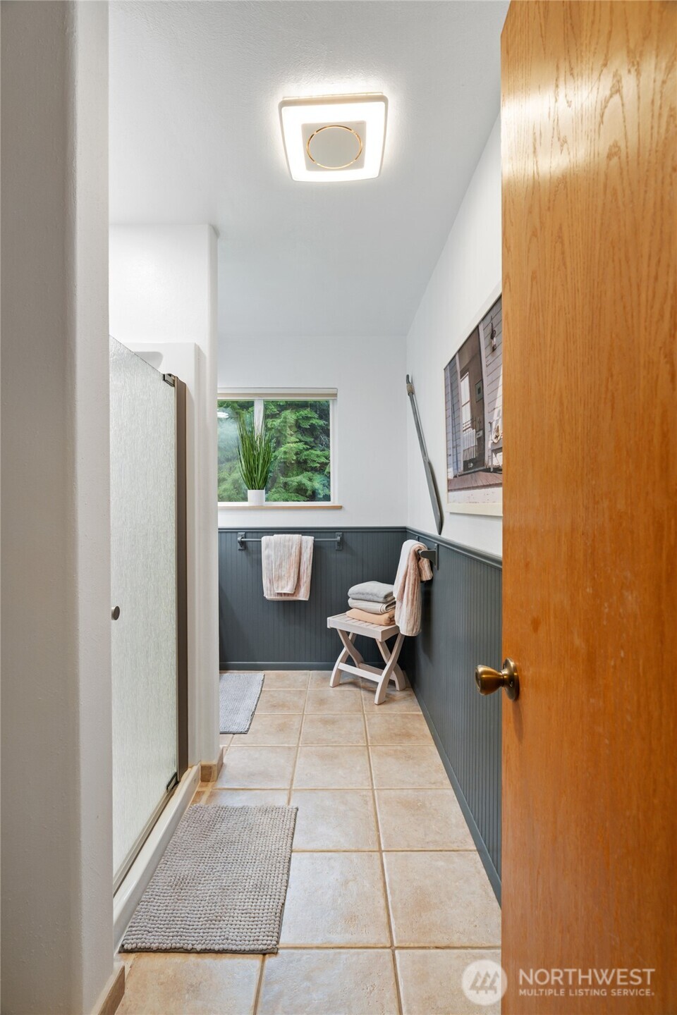 245 Joe Rocky Road , Raymond, WA 98577