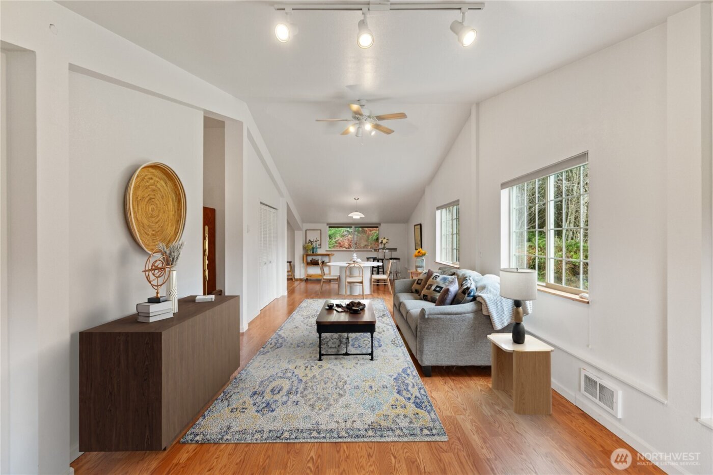 245 Joe Rocky Road , Raymond, WA 98577