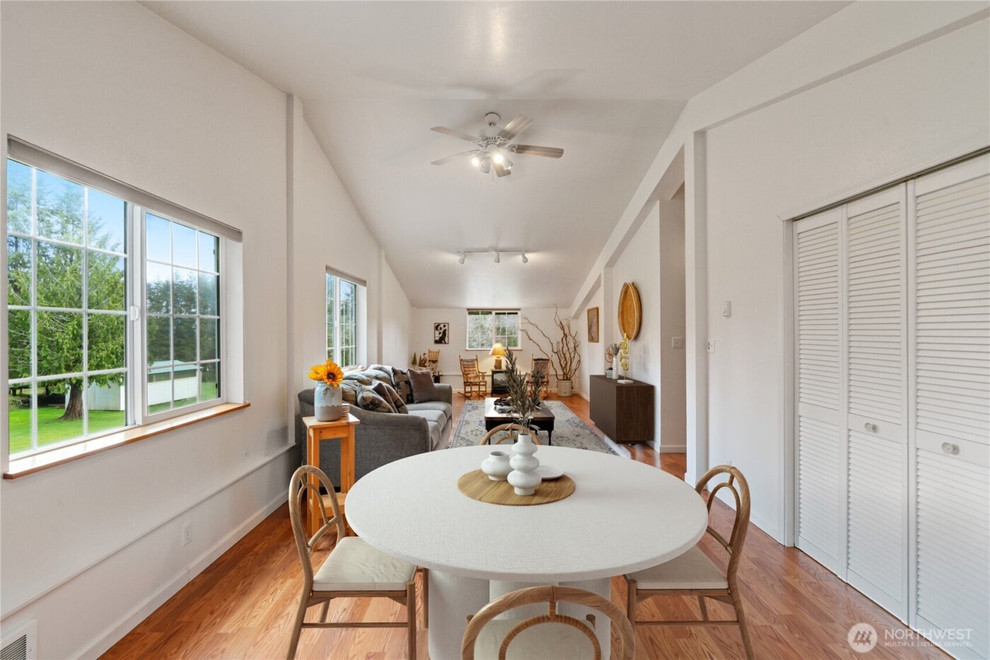 245 Joe Rocky Road , Raymond, WA 98577