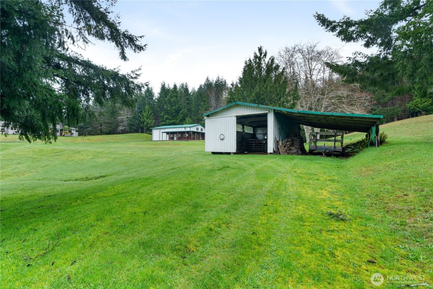 245 Joe Rocky Road , Raymond, WA 98577