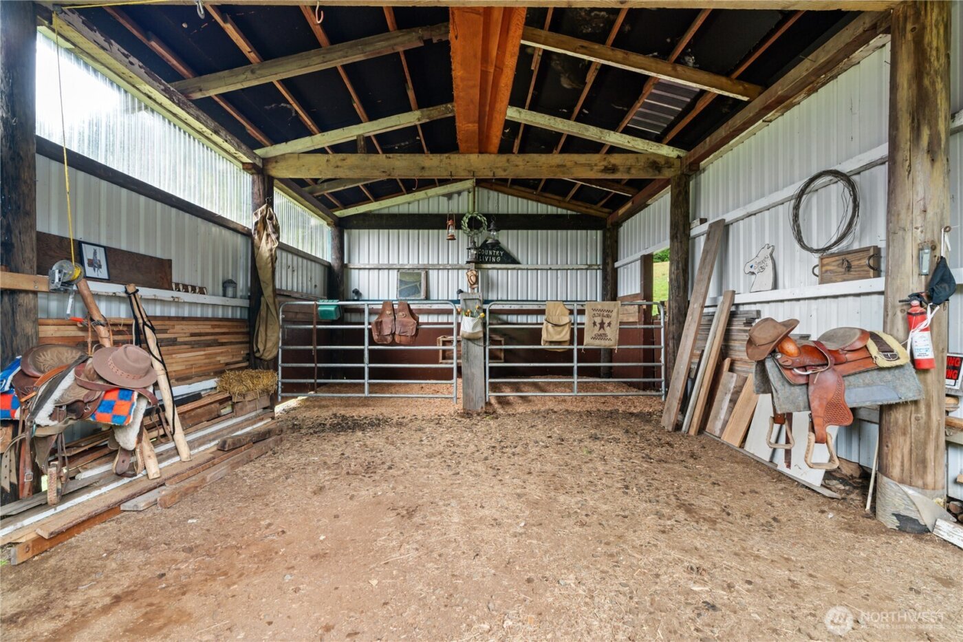 245 Joe Rocky Road , Raymond, WA 98577