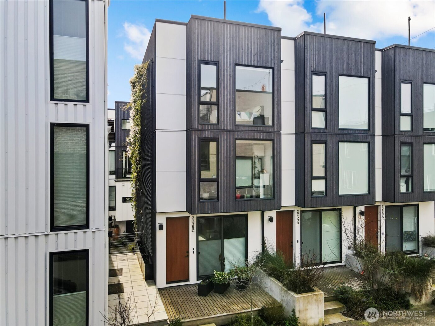 2239 Minor Ave E #C, Seattle, WA 98102