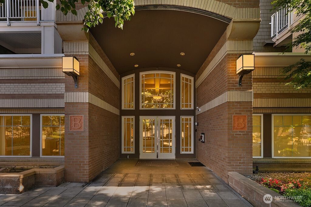 1545 NW 57th Street #234, Seattle, WA 98107