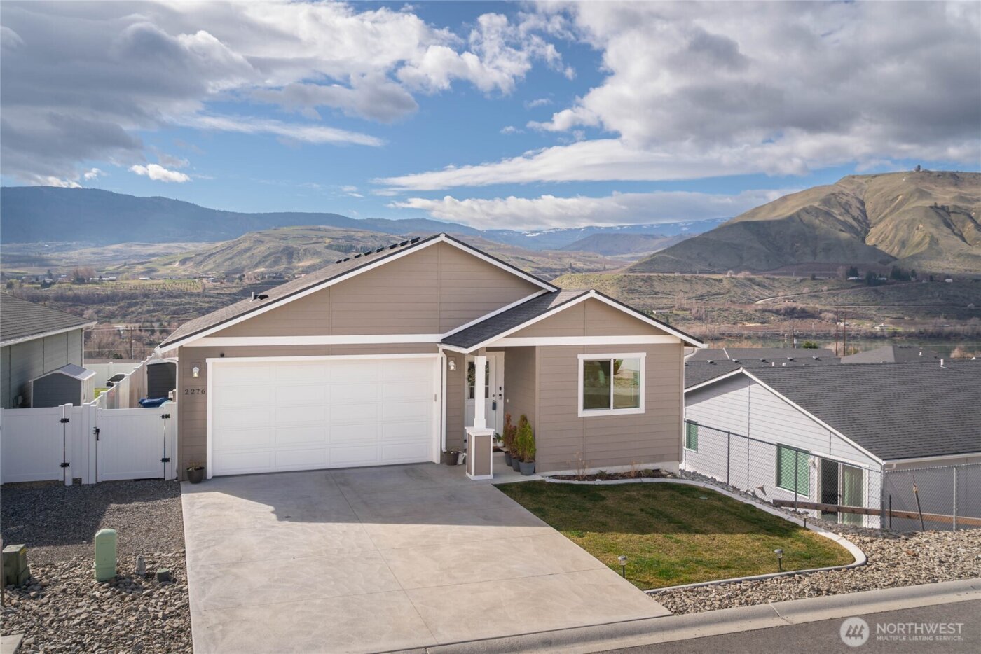 2276 SE Sage Brooke Road , East Wenatchee, WA 98802