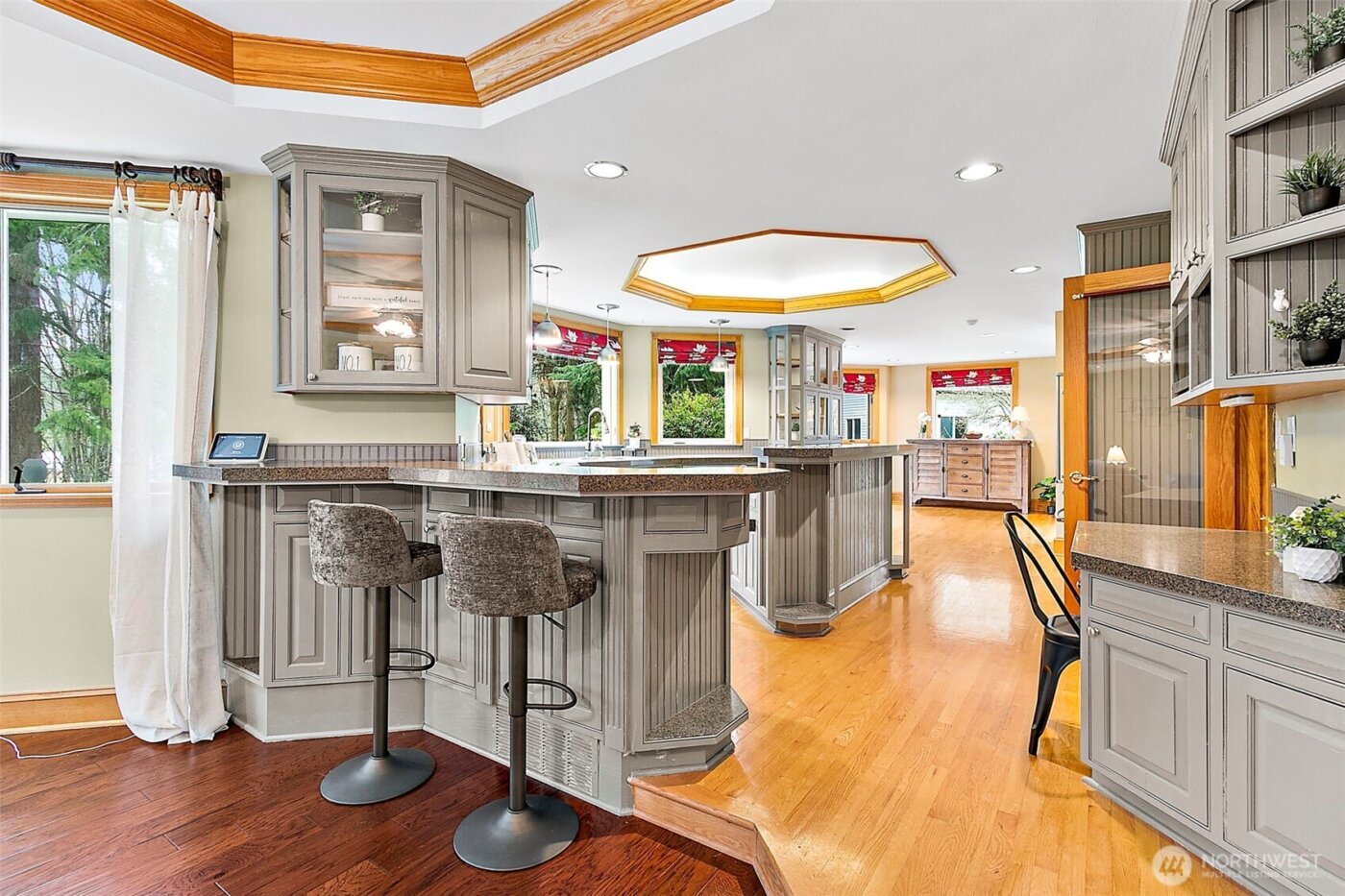 27610 111th Avenue SE, Kent, WA 98030-8797