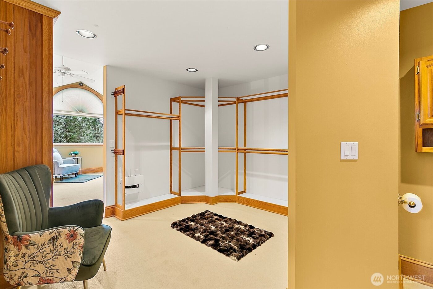 27610 111th Avenue SE, Kent, WA 98030-8797