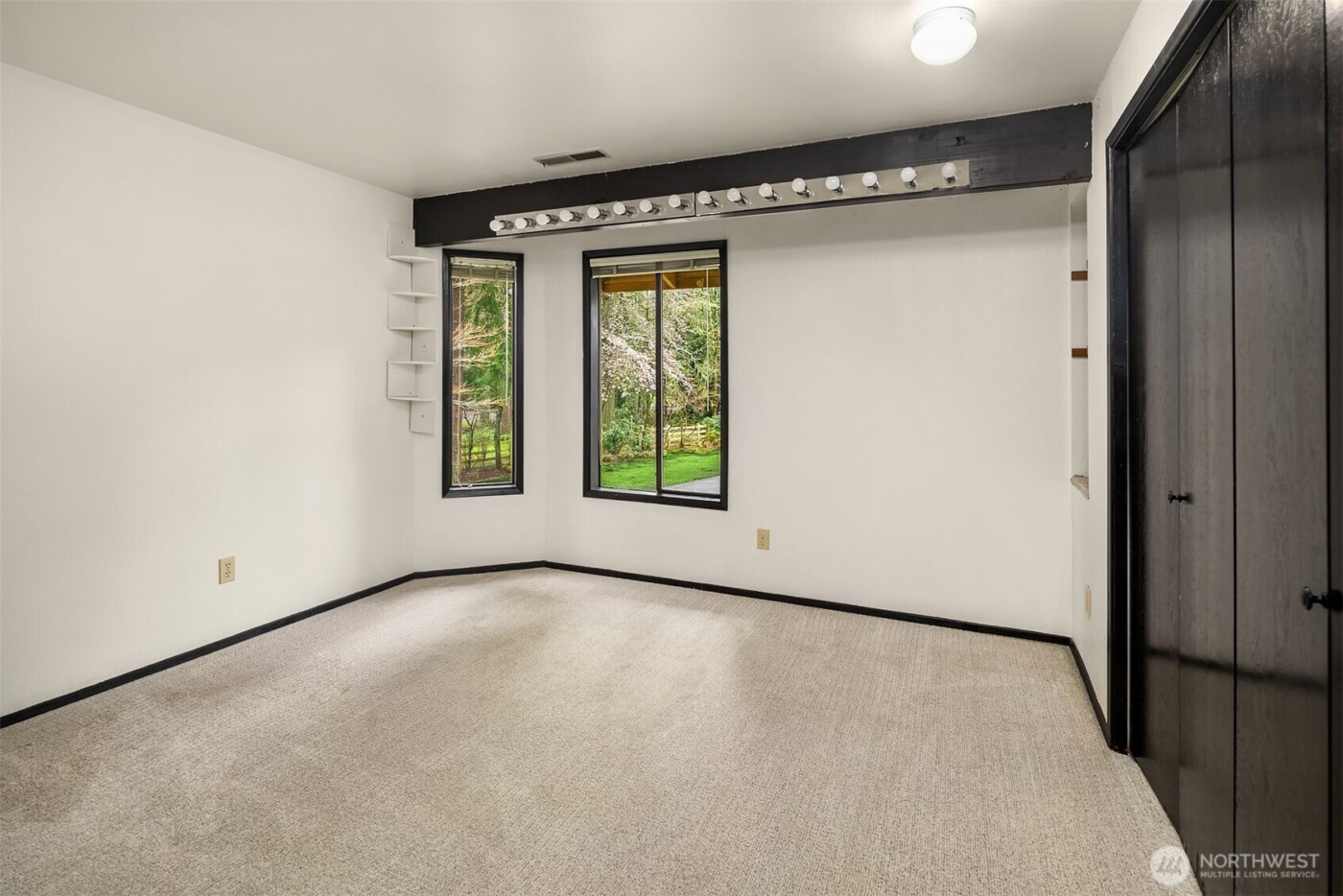 22223 NE 82nd Place , Redmond, WA 98053