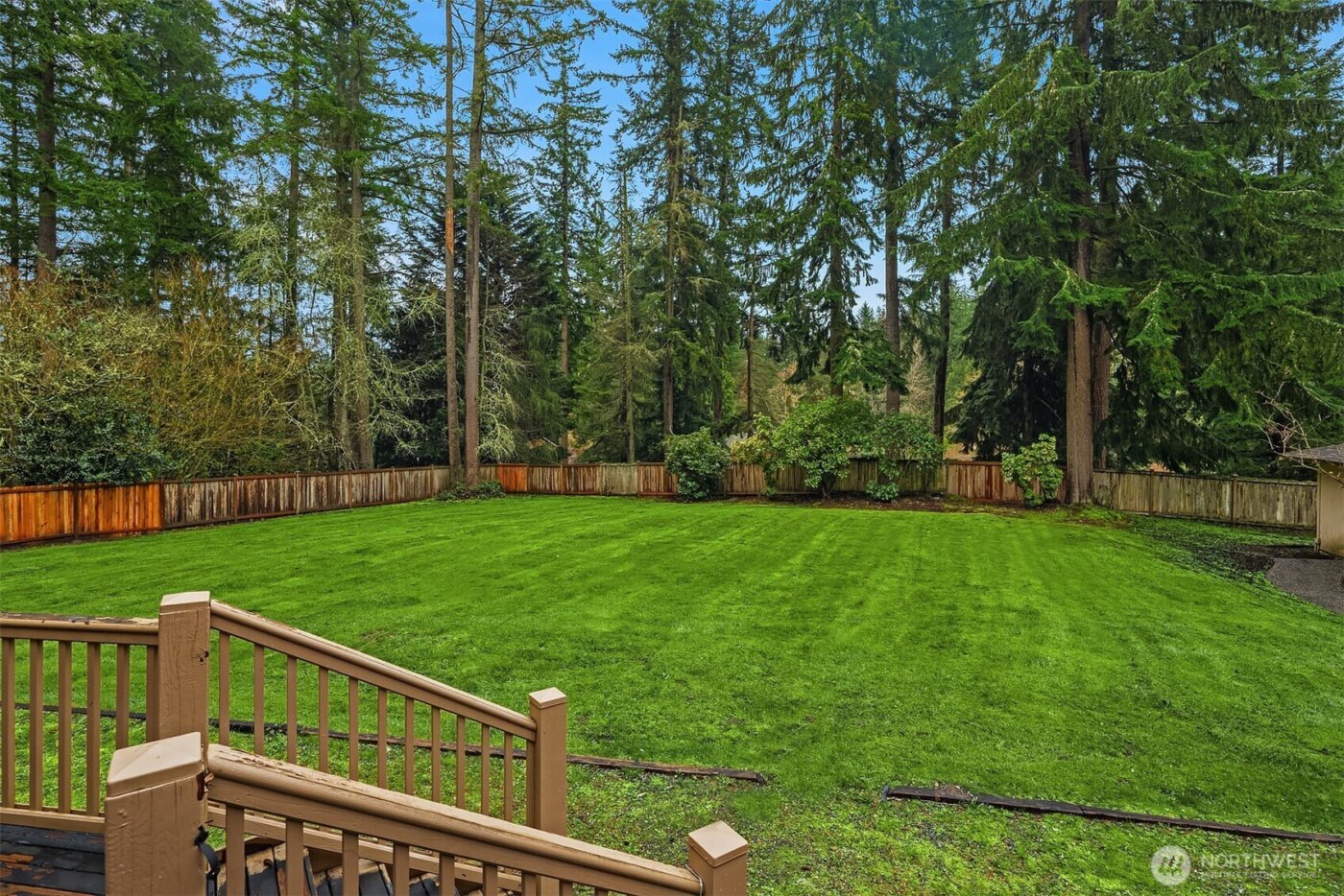 22223 NE 82nd Place , Redmond, WA 98053