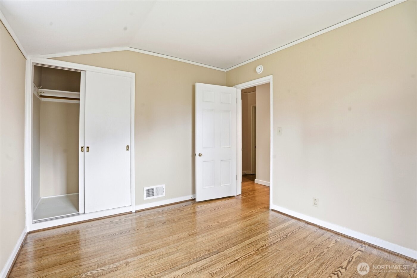 300 S Devine Road , Vancouver, WA 95030