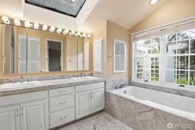 300 S Devine Road , Vancouver, WA 95030 - Photo 28