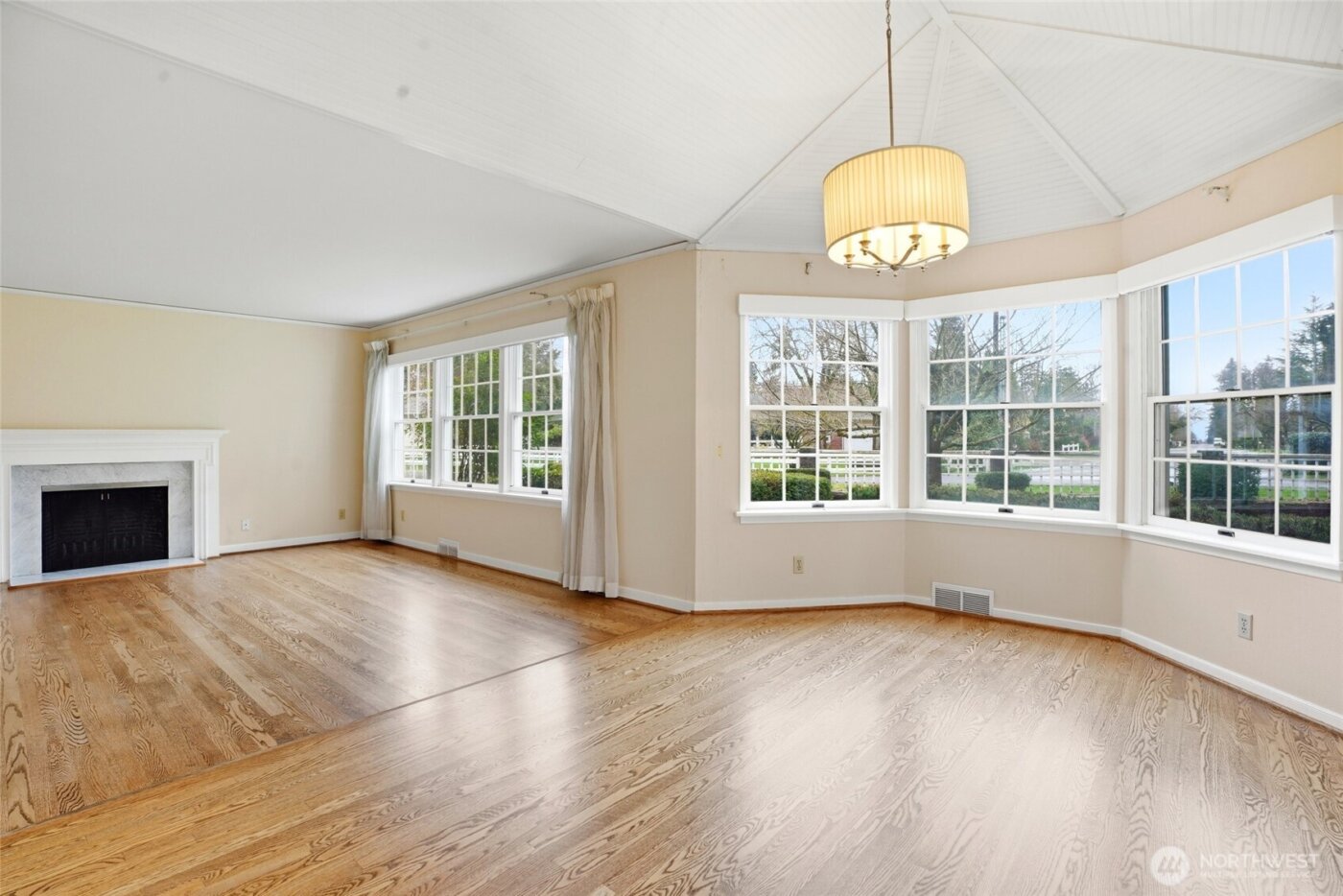 300 S Devine Road , Vancouver, WA 95030