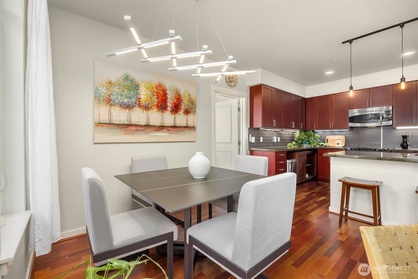 190 Harbor Square Loop NE #C330, Bainbridge Island, WA 98110