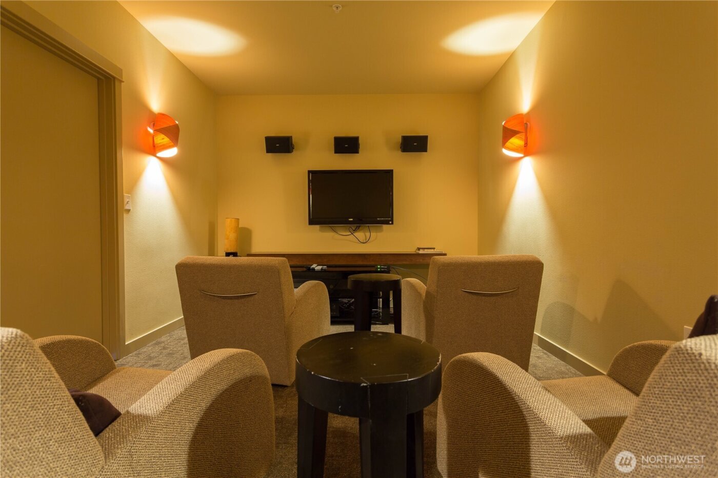 190 Harbor Square Loop NE #C330, Bainbridge Island, WA 98110