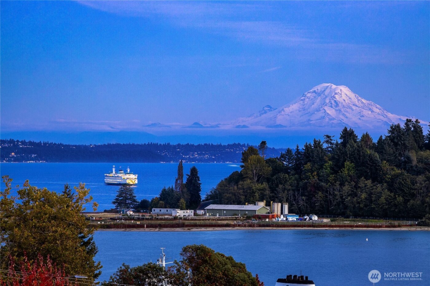 190 Harbor Square Loop NE #C330, Bainbridge Island, WA 98110