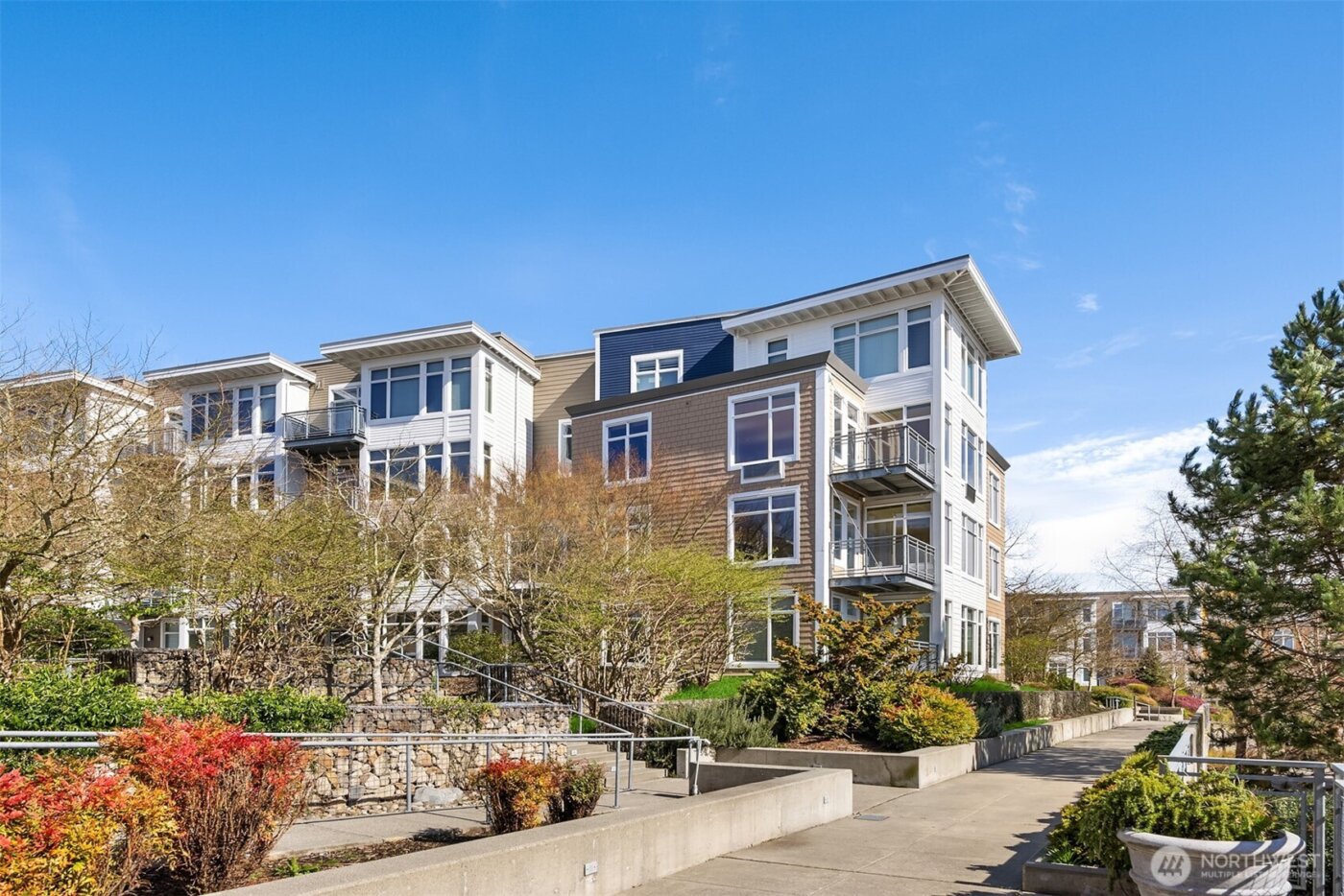 190 Harbor Square Loop NE #C330, Bainbridge Island, WA 98110