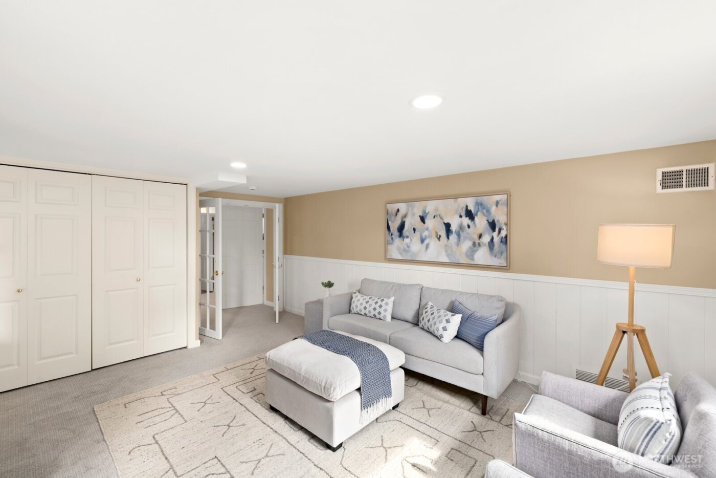 6251 Vassar Avenue NE, Seattle, WA 98115