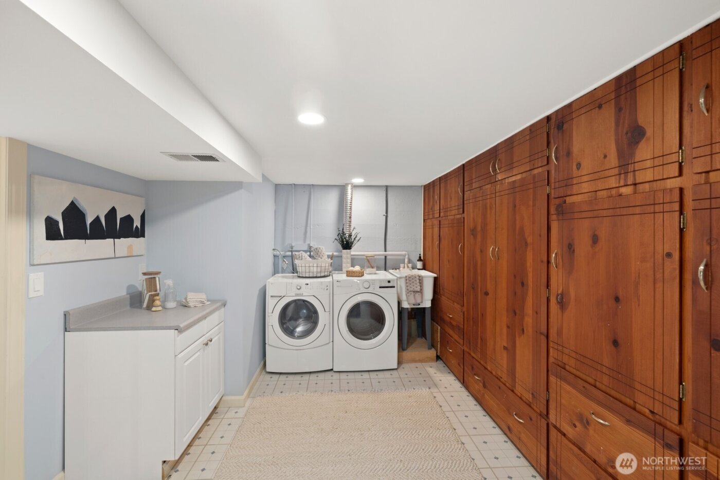 6251 Vassar Avenue NE, Seattle, WA 98115