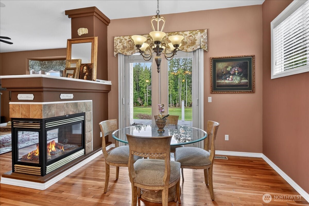 23915 NE Adiar Road , Redmond, WA 98053