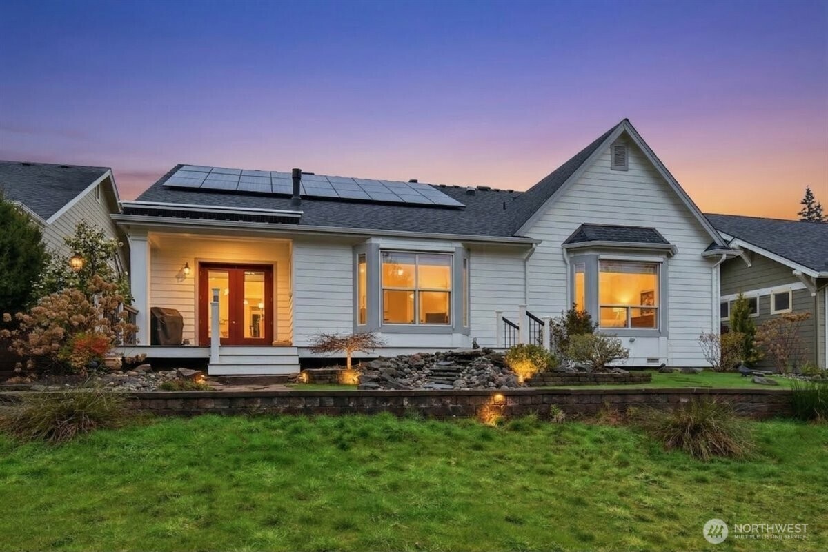 23915 NE Adiar Road , Redmond, WA 98053